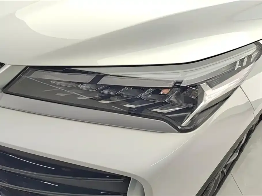 Geely Binyue 2026 из CN, фото 9
