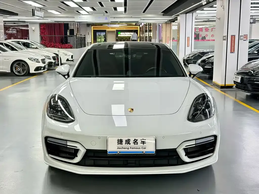 Porsche Panamera — фото 5