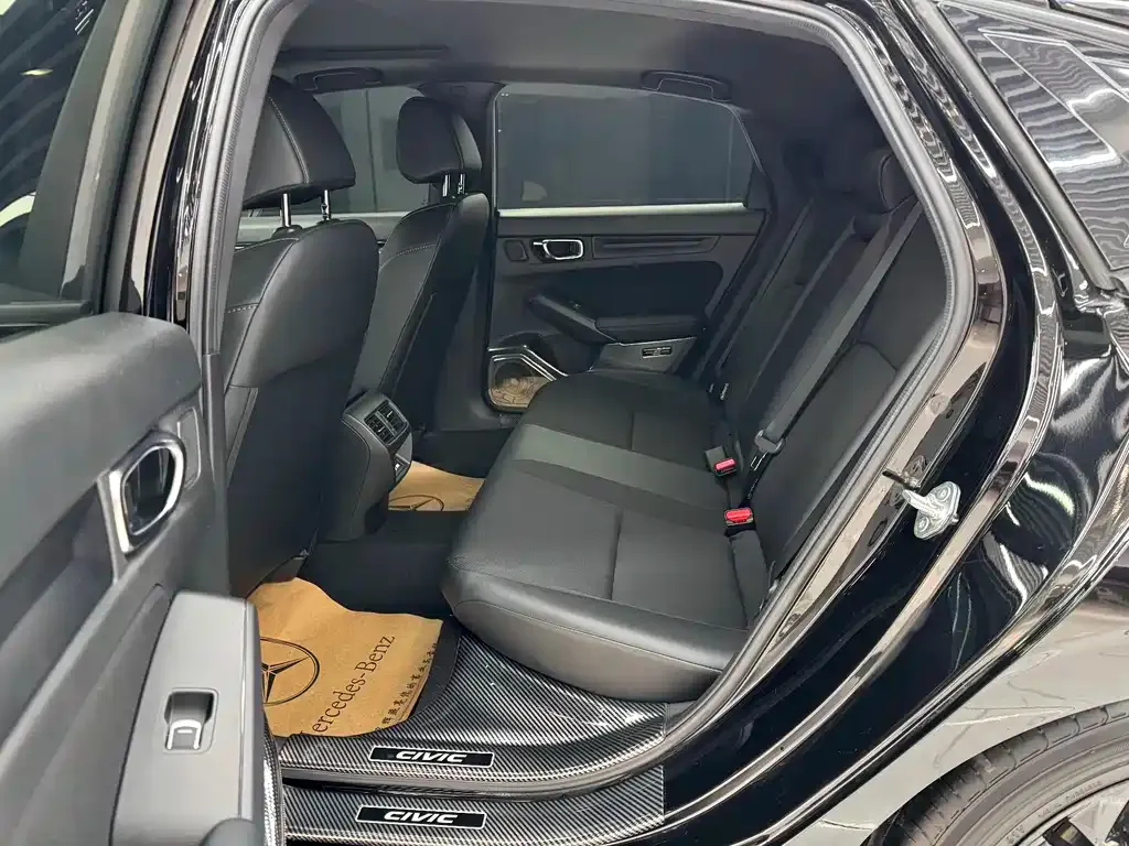 Honda Civic — фото 6