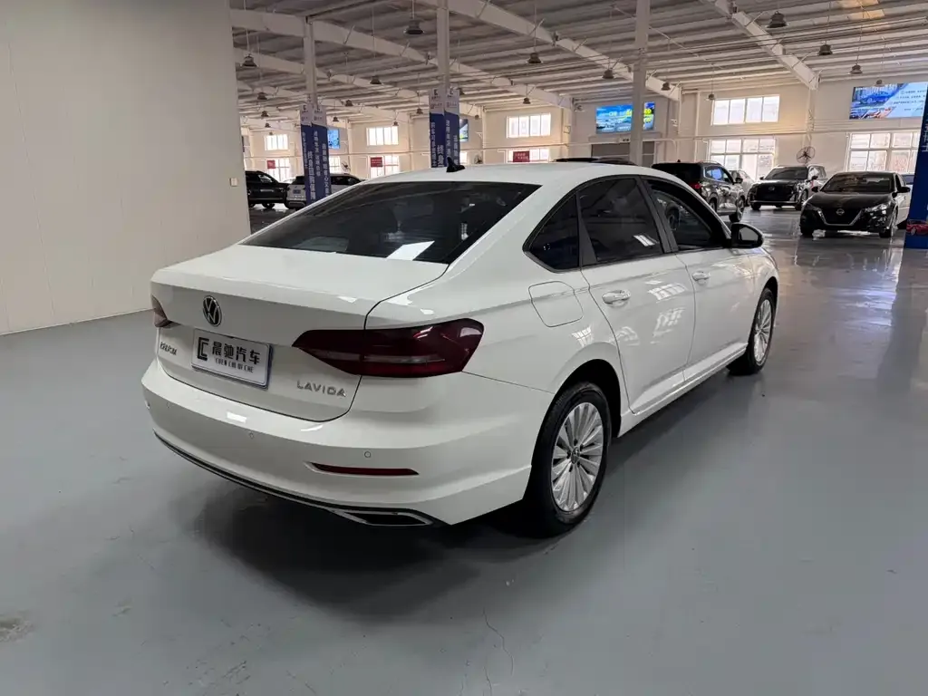 Volkswagen Lavida 2021 из CN, фото 9
