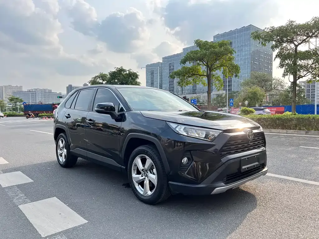 Toyota RAV4 2021 из CN, фото 4