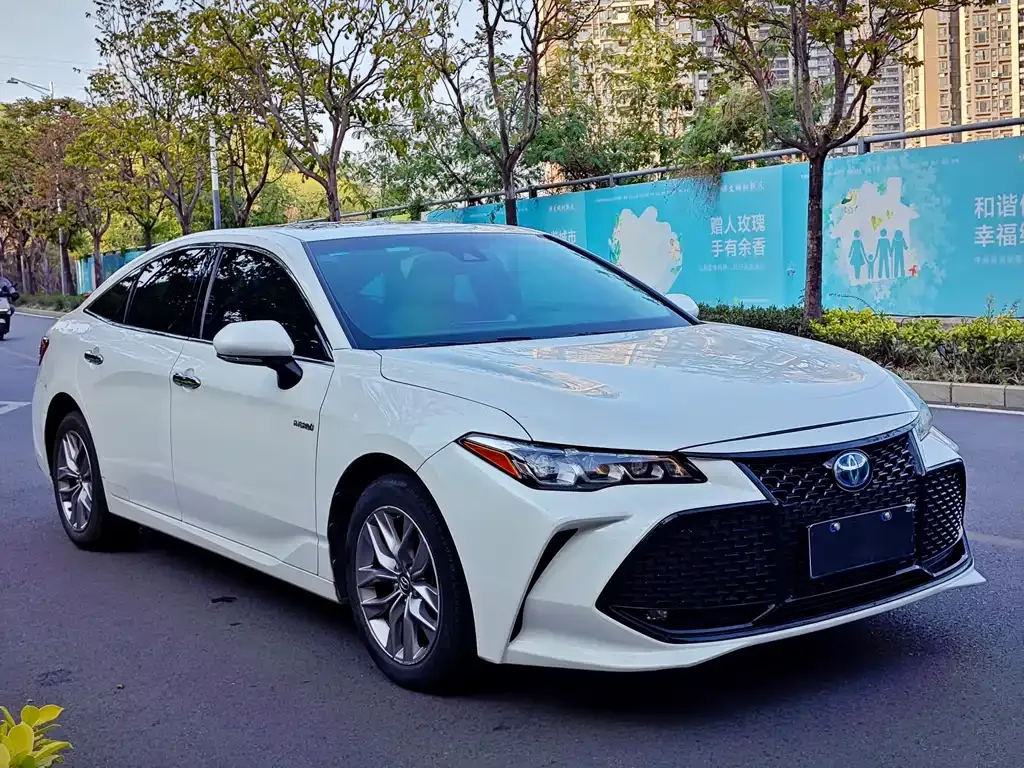 Toyota Avalon 2021 из CN, фото 9