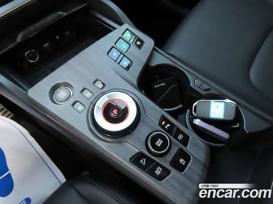 Kia Sportage — фото 10