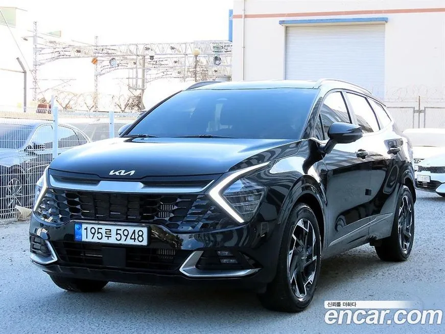 Kia Sportage — фото 8