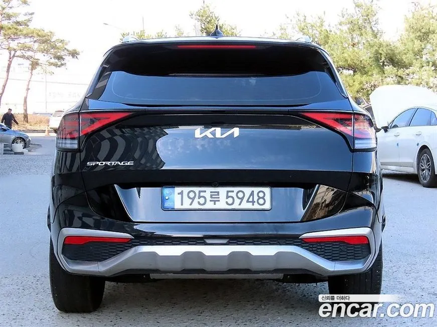 Kia Sportage — фото 7