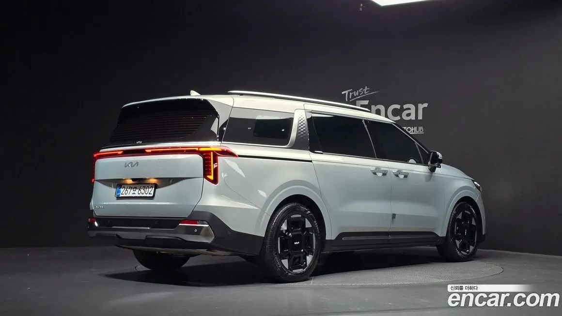 Kia Carnival — фото 2