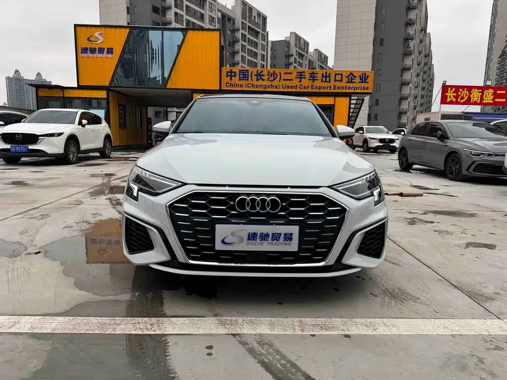 Audi A3 2022 из CN, фото 2