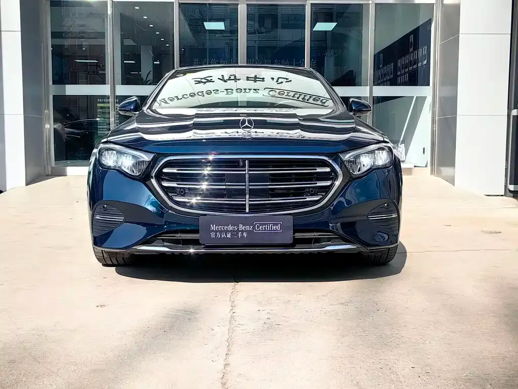 Mercedes-Benz E-Class 2024 из CN, фото 3