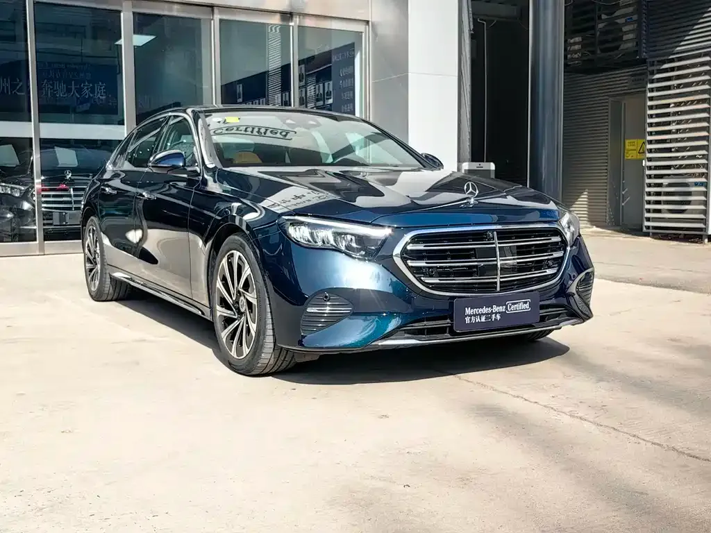 Mercedes-Benz E-Class 2024 из CN, фото 2