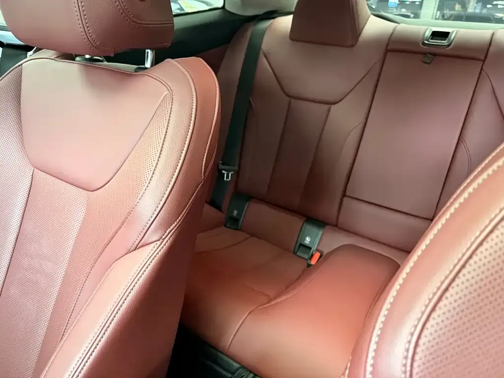 BMW 4 Series 2023 из CN, фото 9