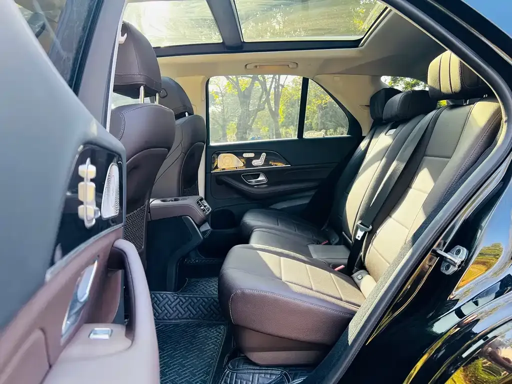 Mercedes-Benz GLE 2022 из CN, фото 2