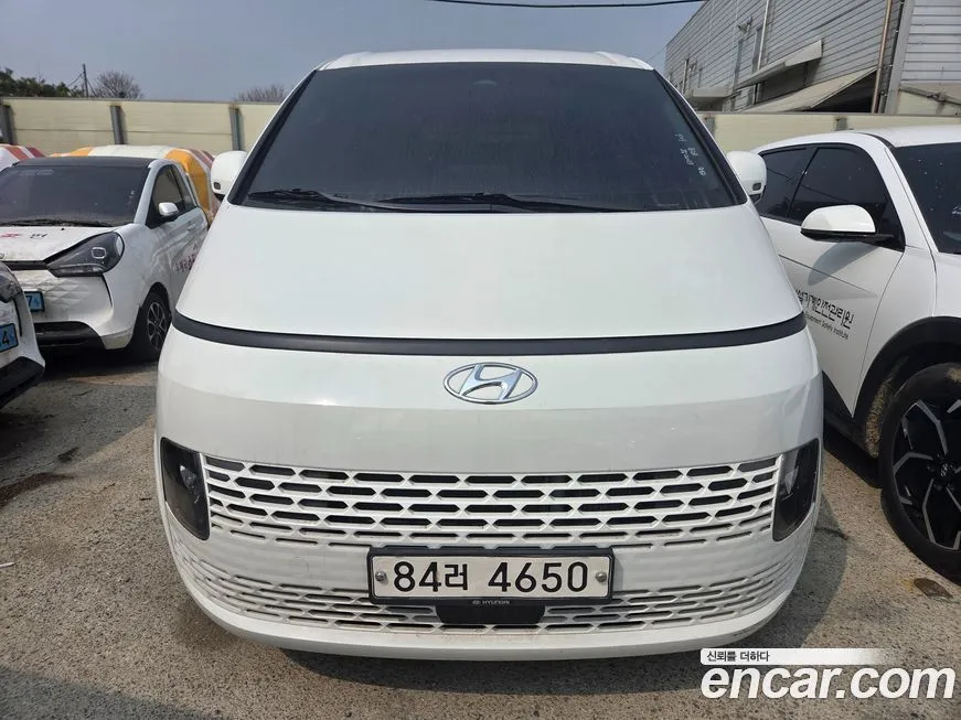 Hyundai Staria 2022 из KR, фото 2