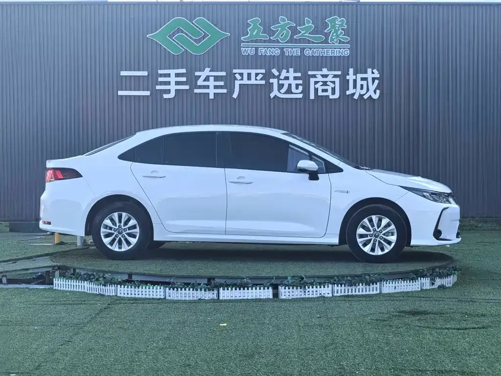 Toyota Corolla 2023 из CN, фото 8