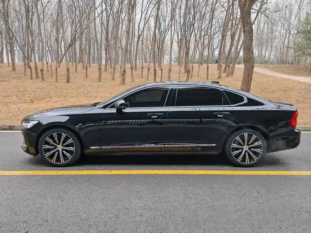 Volvo S90 — фото 8