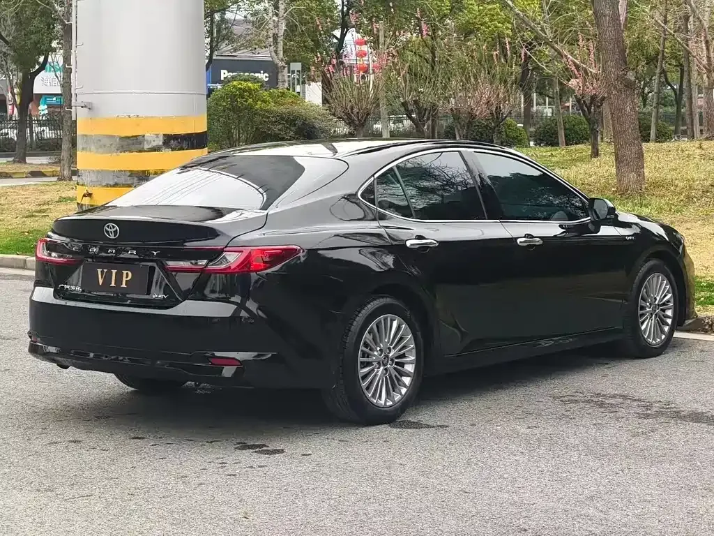 Toyota Camry 2024 из CN, фото 7