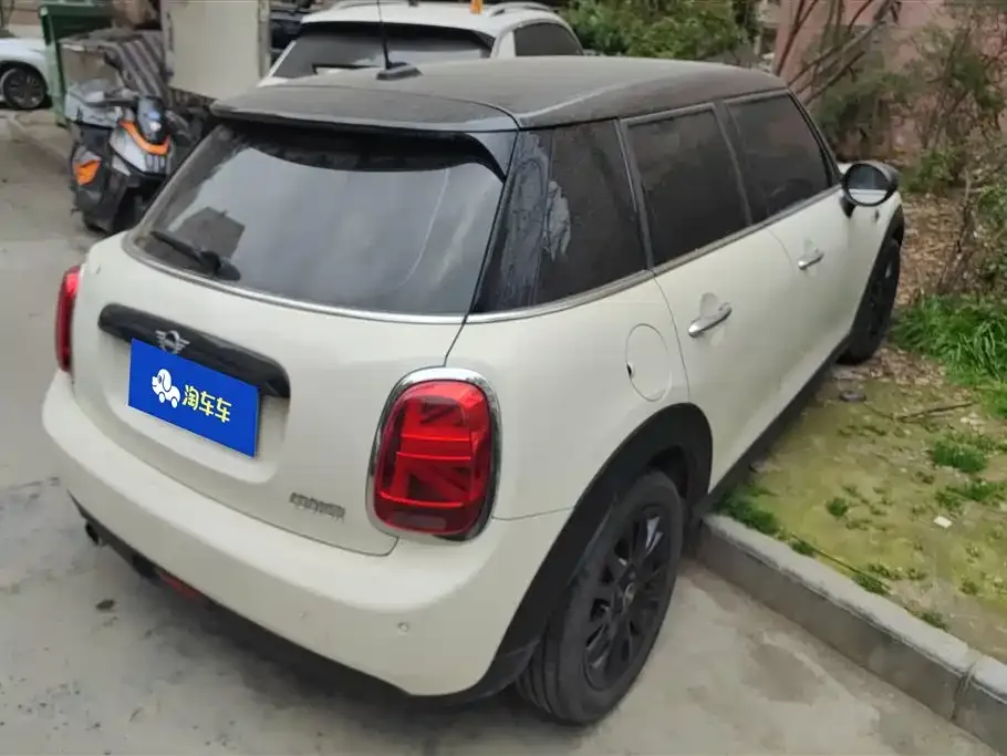 MINI Cooper (3-door) 2021 из CN, фото 2