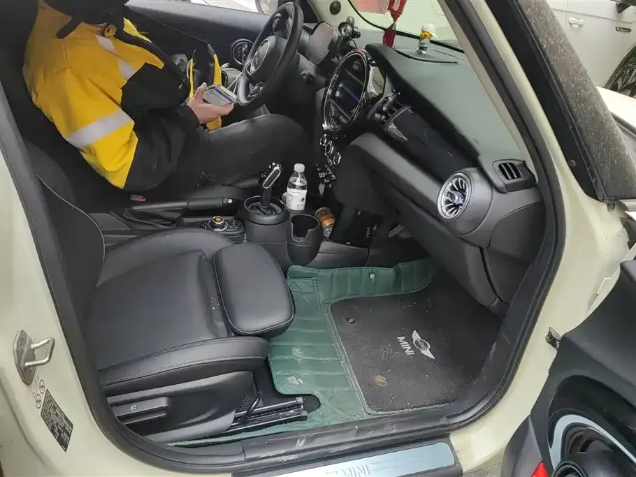 MINI Cooper (3-door) 2021 из CN, фото 8