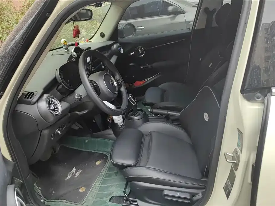 MINI Cooper (3-door) 2021 из CN, фото 4