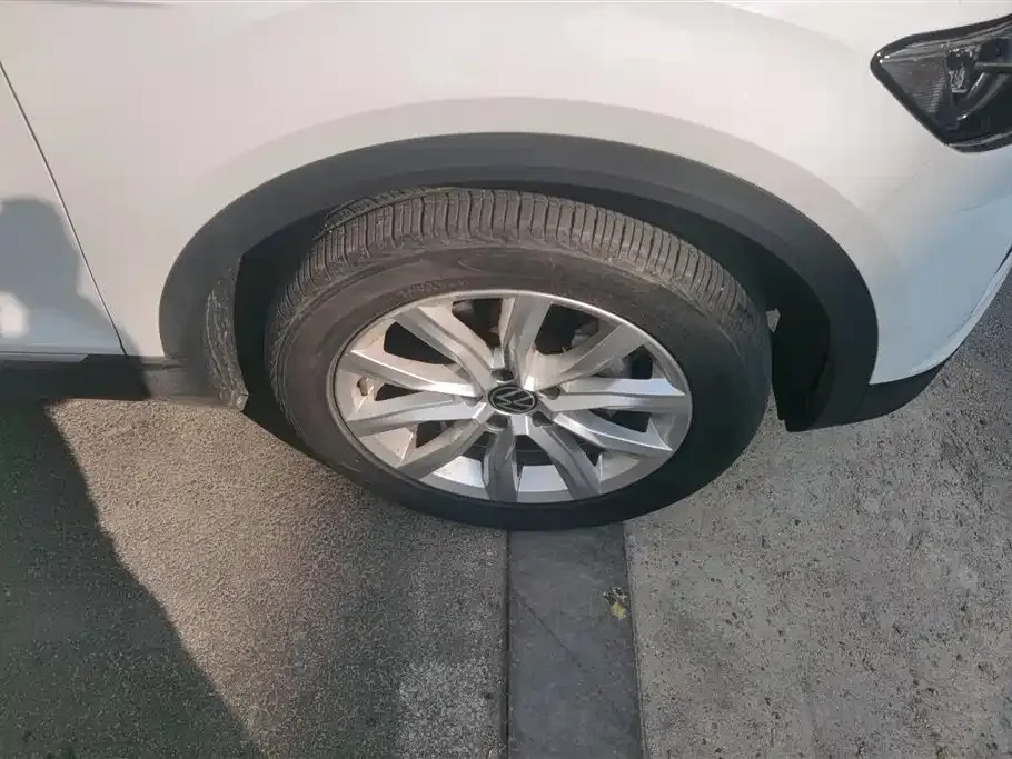 Volkswagen T-Roc 2022 из CN, фото 9