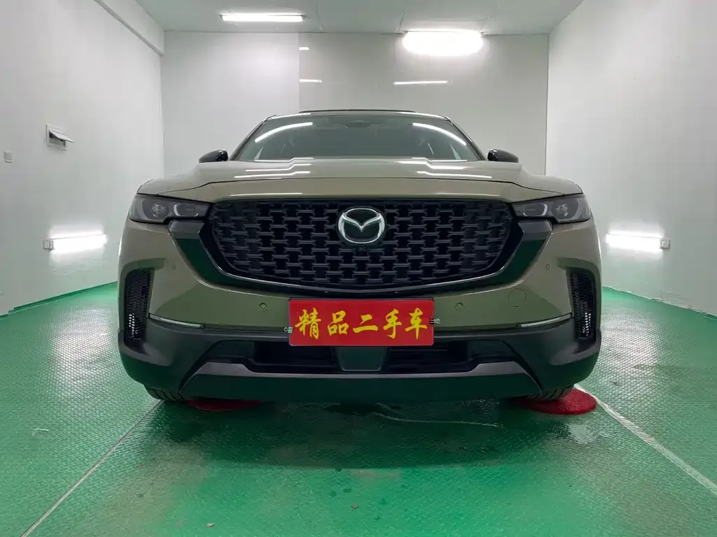 Mazda CX-50 2023 из CN, фото 4