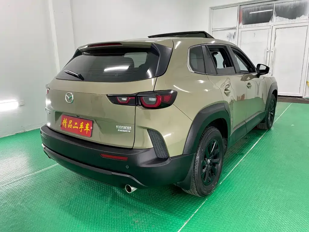 Mazda CX-50 2023 из CN, фото 8