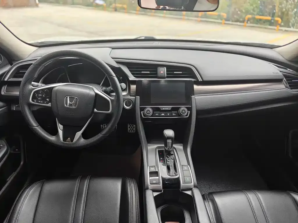 Honda Civic — фото 6