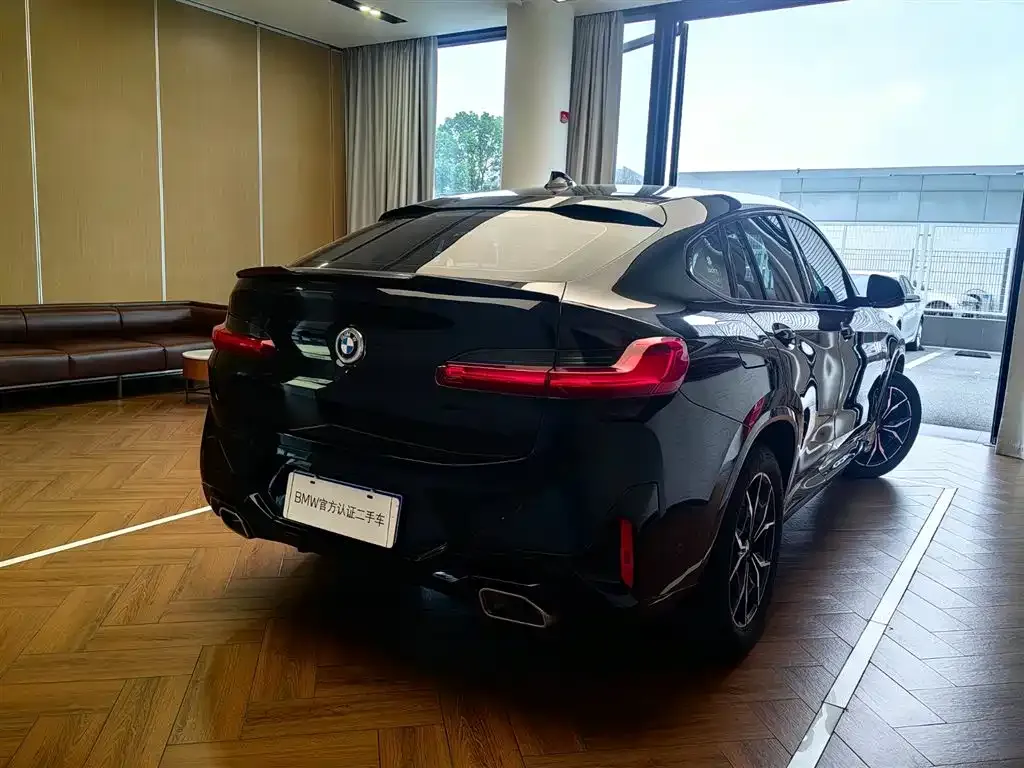 BMW X4 — фото 2