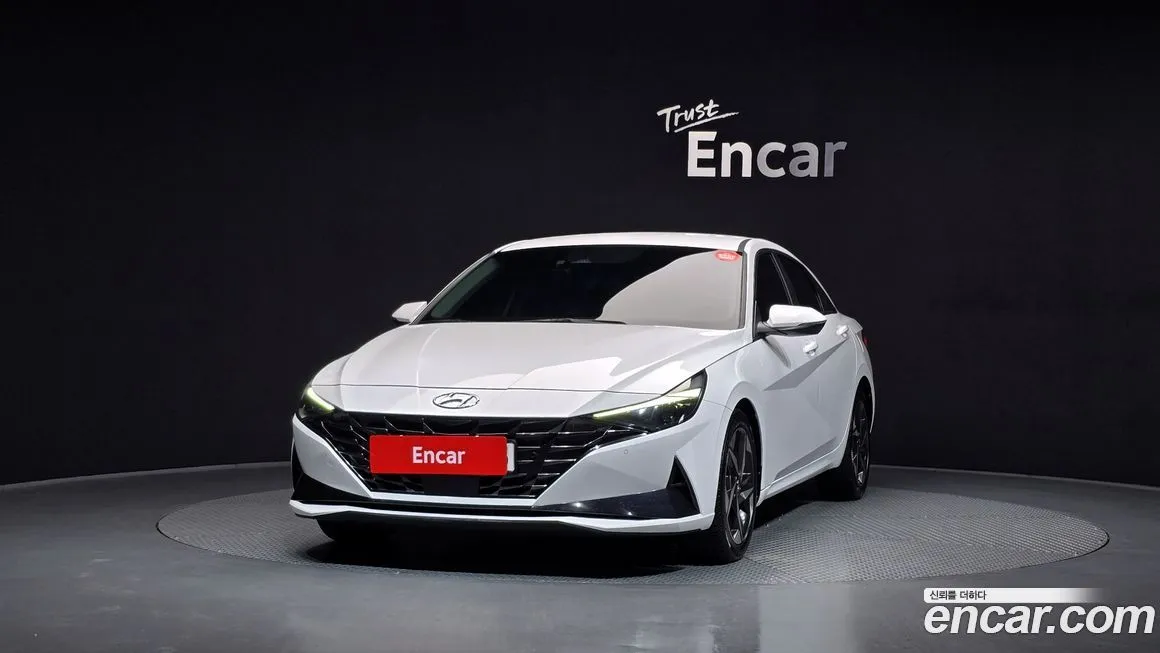 Hyundai AVANTE — фото 2