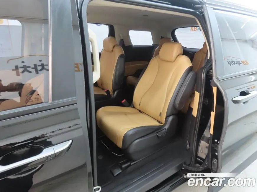 Kia Carnival 2023 из KR, фото 9