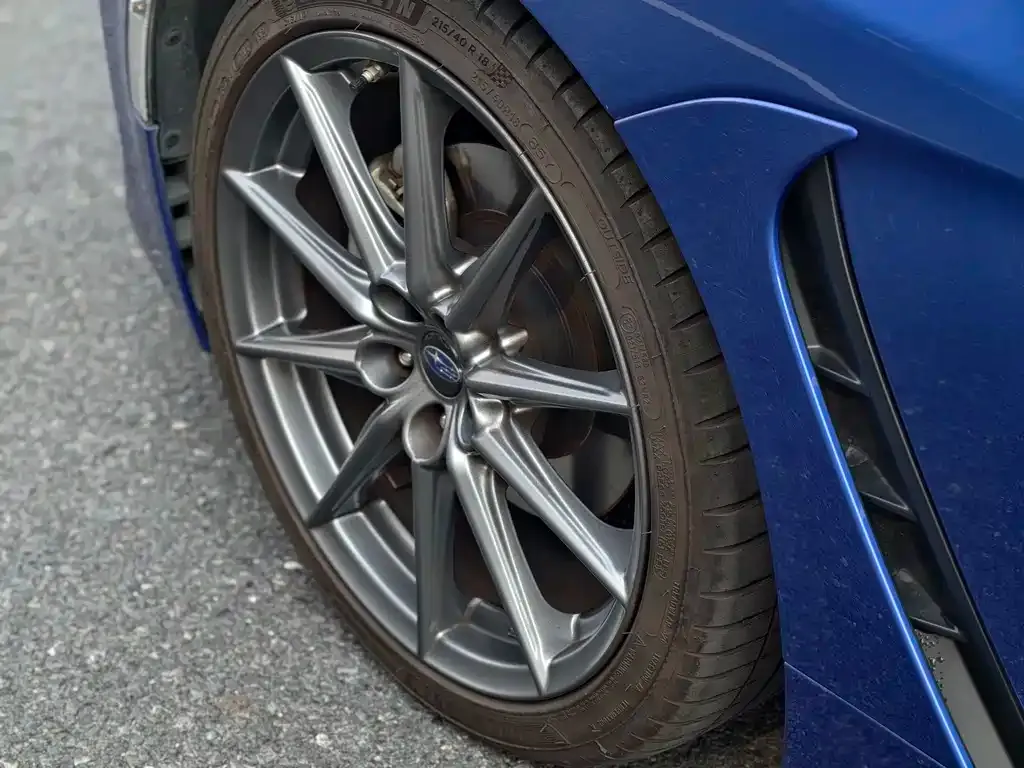 Subaru BRZ 2022 из CN, фото 9