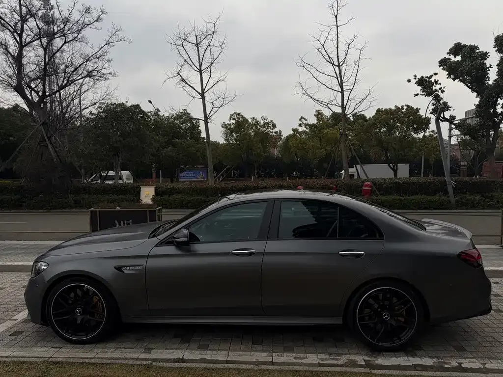 Mercedes-Benz E-Class AMG — фото 6
