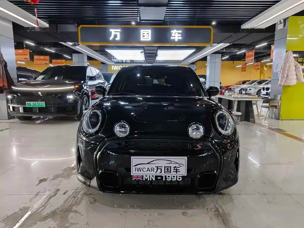 MINI Cooper (3-door) 2022 из CN, фото 1