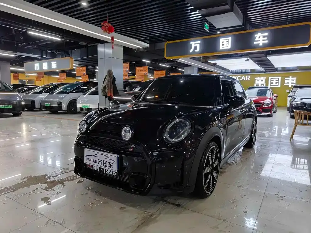 MINI Cooper (3-door) 2022 из CN, фото 6
