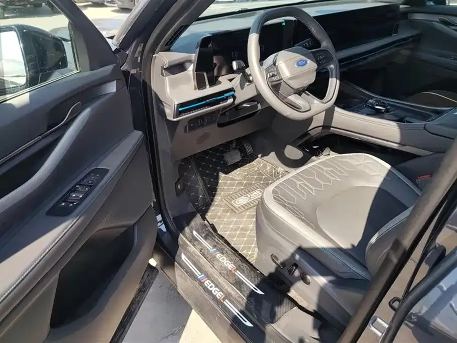 Ford Edge 2023 из CN, фото 9