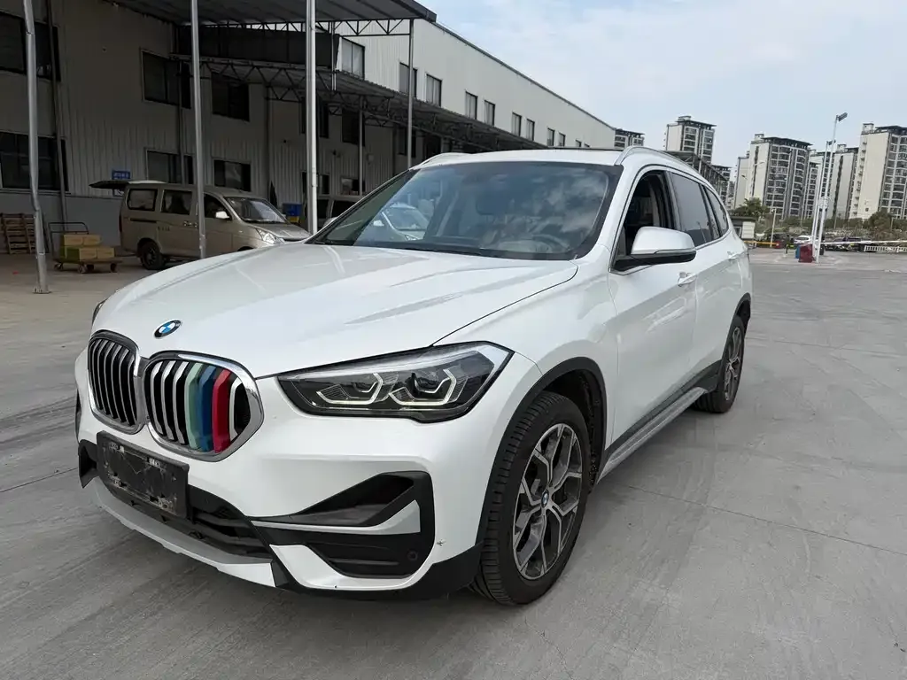 BMW X1 — фото 2