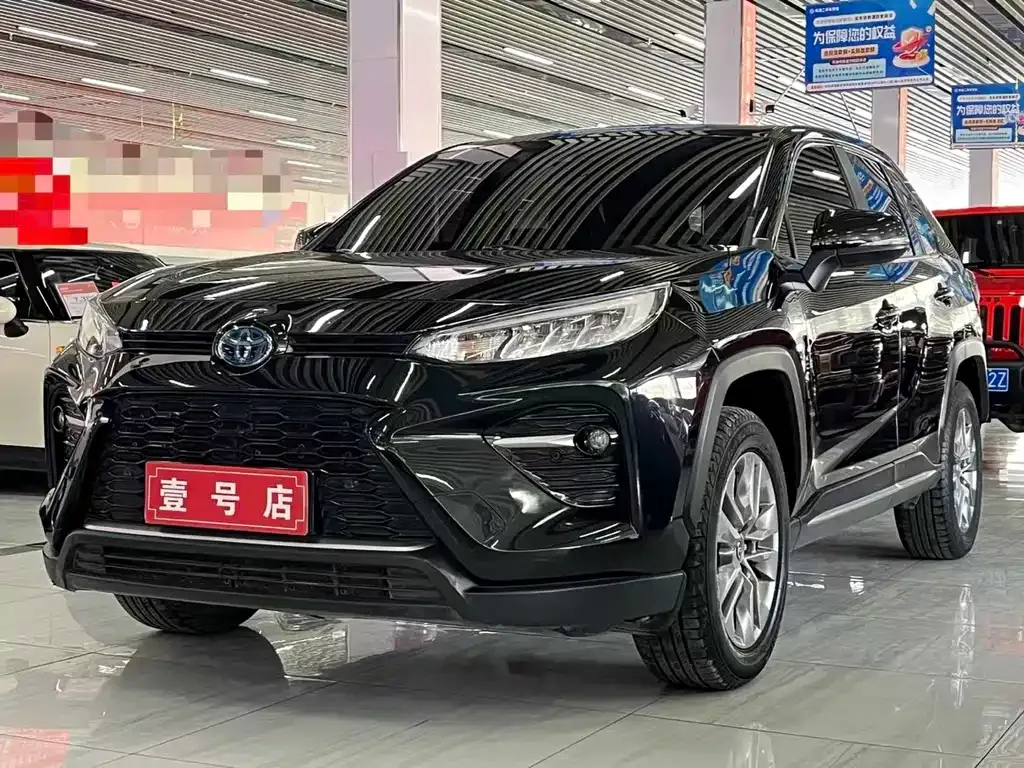 Toyota Wildlander — фото 1