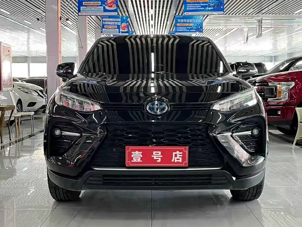 Toyota Wildlander — фото 4