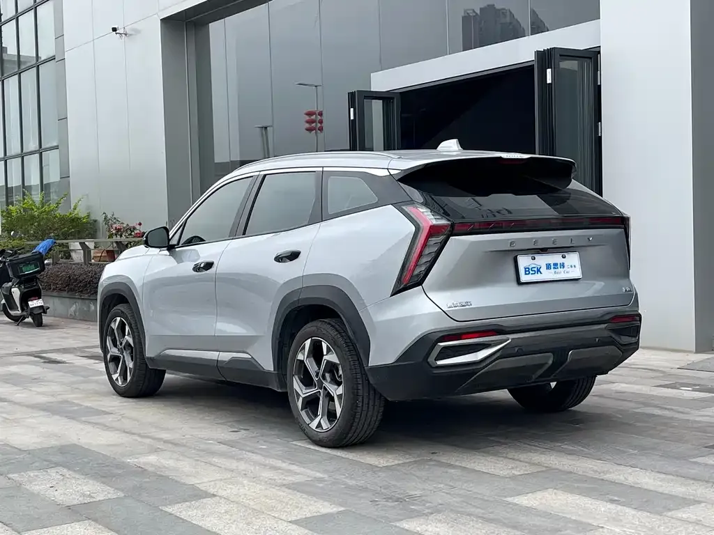 Geely Boyue L 2023 из CN, фото 4