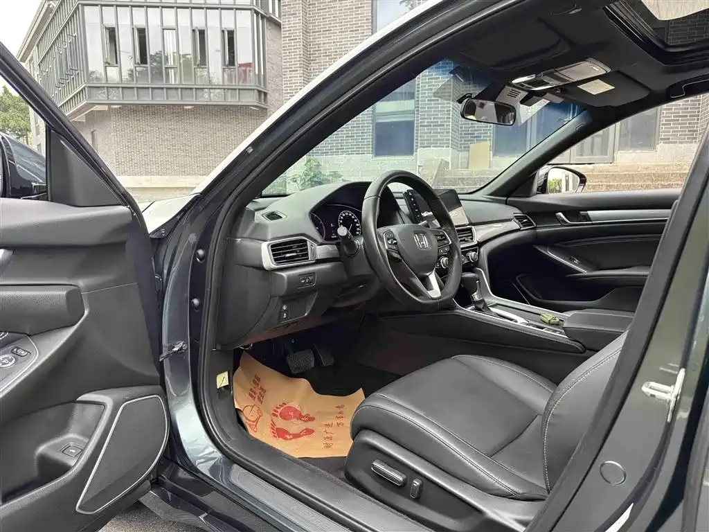 Honda Inspire 2022 из CN, фото 8