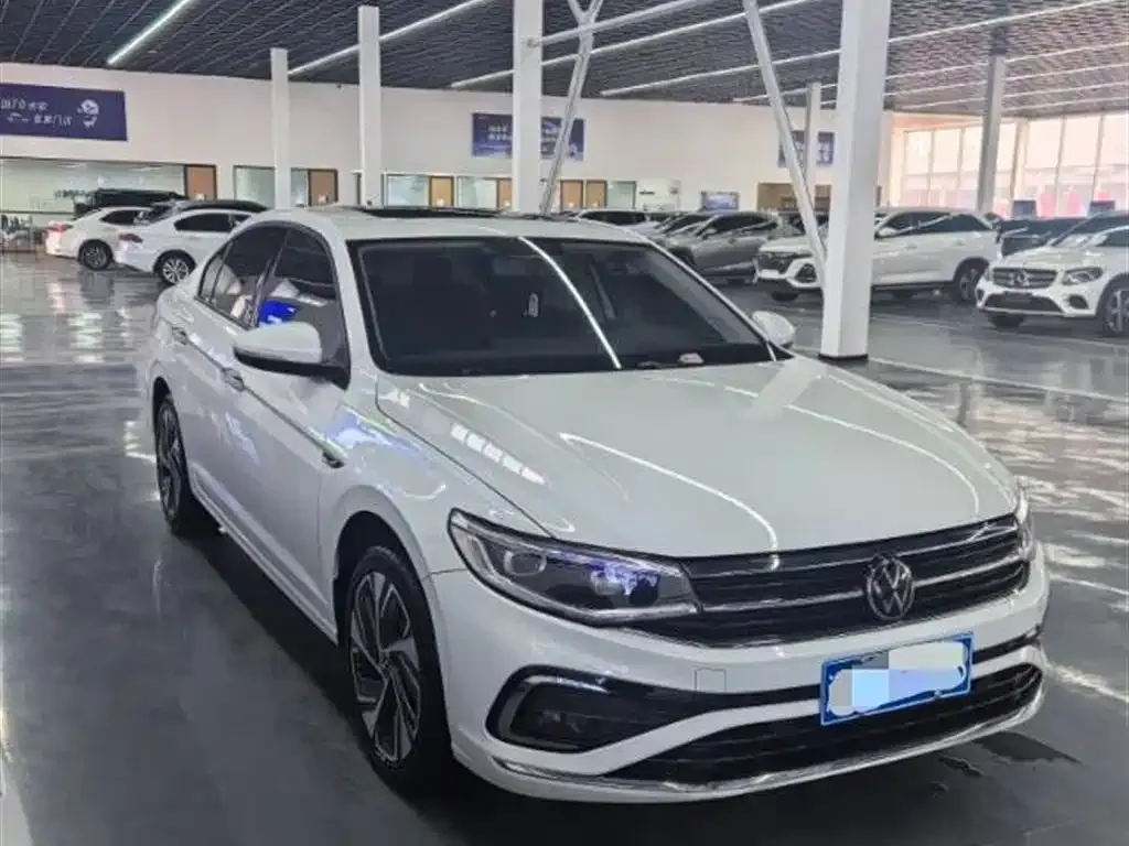 Volkswagen Bora 2023 из CN, фото 9