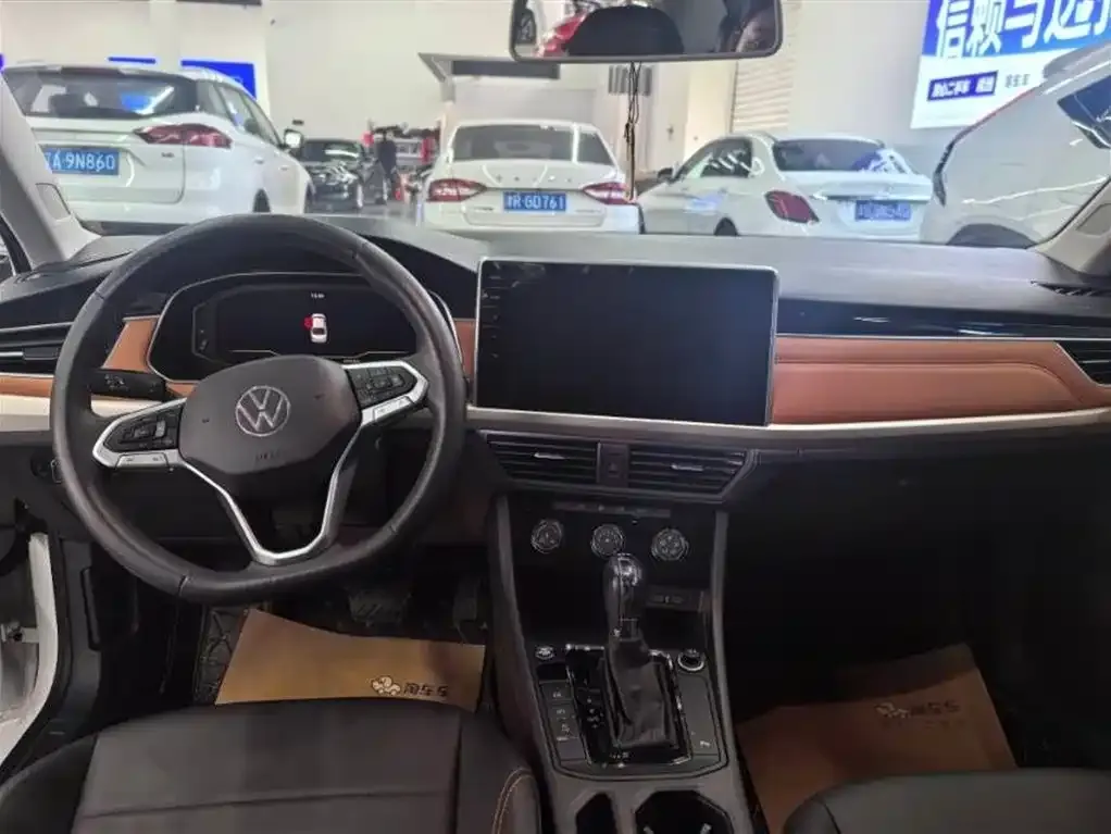 Volkswagen Bora 2023 из CN, фото 4