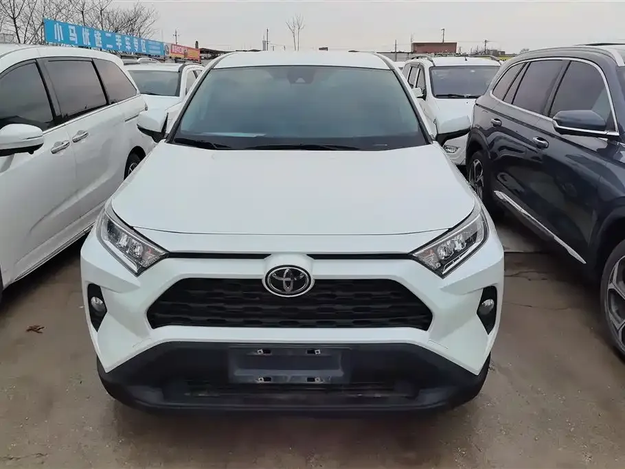 Toyota RAV4 2022 из CN, фото 7