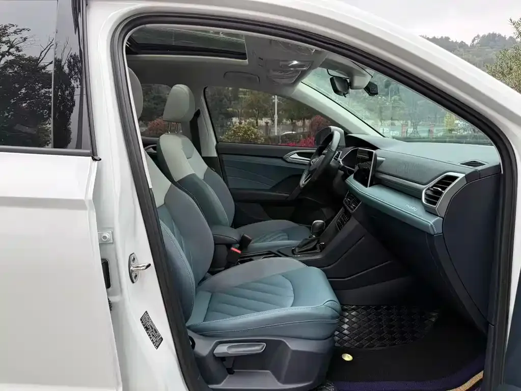 Volkswagen Tharu 2024 из CN, фото 4