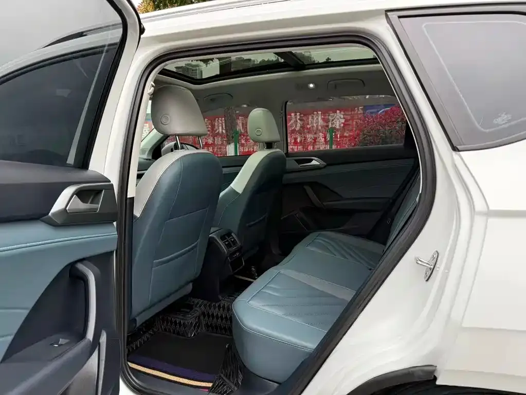 Volkswagen Tharu 2024 из CN, фото 7