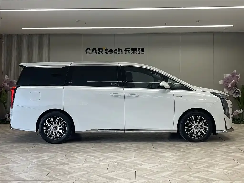 GAC Motor Trumpchi E9 — фото 7