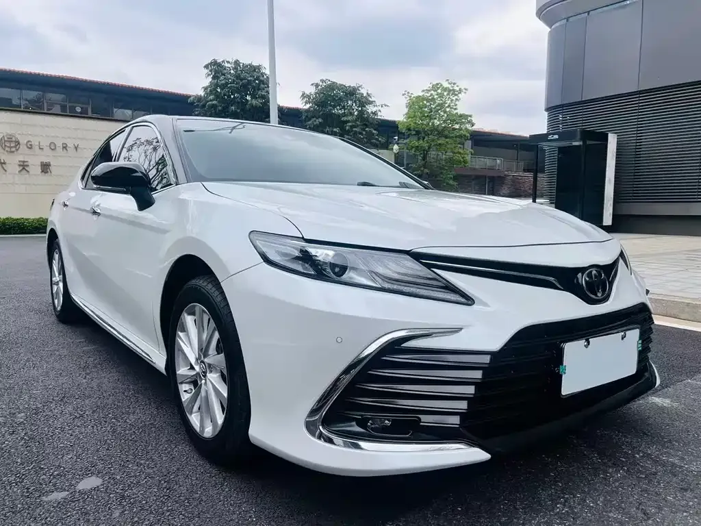 Toyota Camry 2023 из CN, фото 4