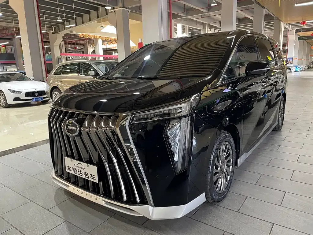 GAC Motor Trumpchi M8 — фото 1