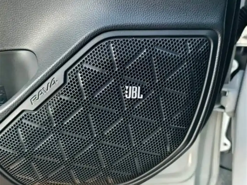 Toyota RAV4 2022 из CN, фото 9