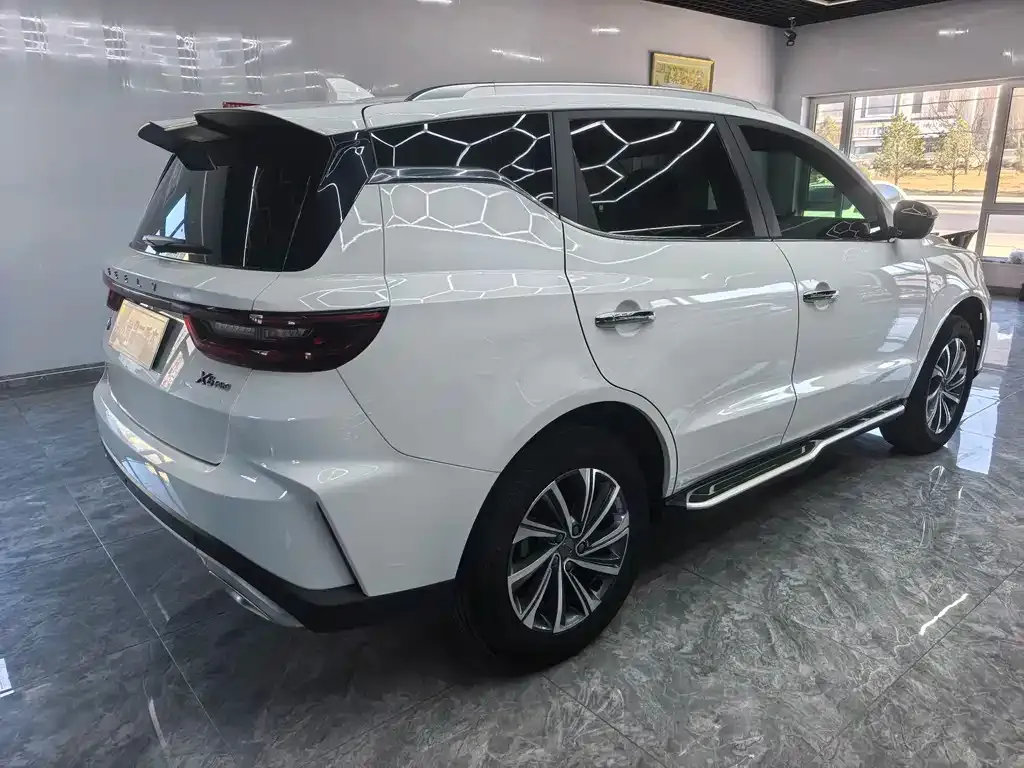 Geely Vision X6 — фото 7