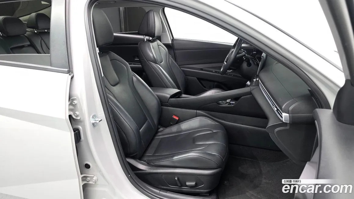Hyundai AVANTE — фото 9